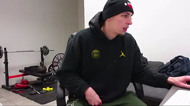 Ryan Dozer online show from March 25, 2026, 7:47 am