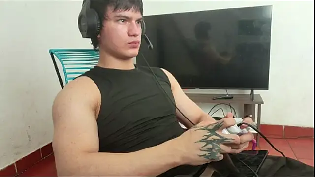 ErickWalton online show from October 26, 2025, 7:53 pm