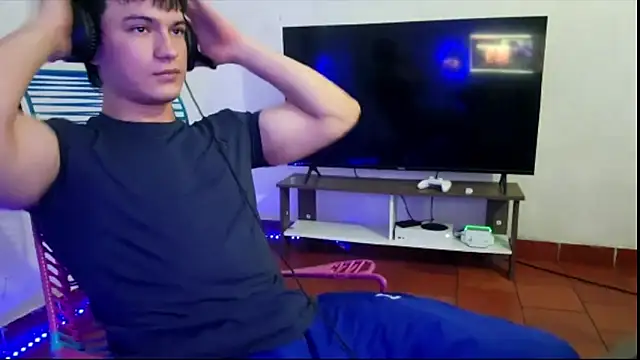 ErickWalton online show from November 8, 2025, 5:18 am