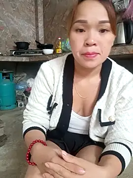 keobong-00 online show from October 4, 2025, 1:25 am