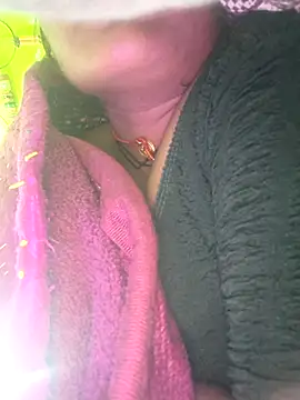 Sexi shivani online show from November 8, 2025, 4:51 pm