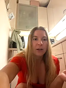 story of sarah online show from October 9, 2025, 4:49 pm