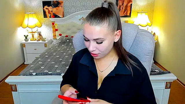 OmniaSher online show from September 17, 2025, 9:00 am