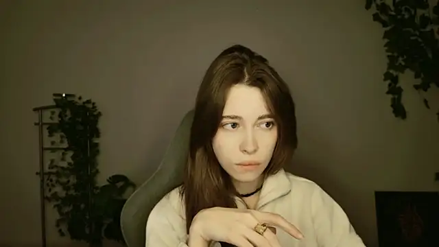 Yoka paradoXXX online show from November 26, 2025, 5:08 am