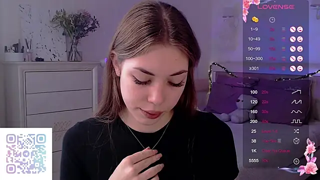 Leila Vanilla online show from November 30, 2025, 2:26 am