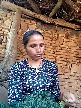 KIRTI12 HOT online show from September 23, 2025, 8:06 am