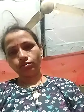 KIRTI12 HOT online show from October 7, 2025, 7:11 pm