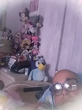 Yarry40 online show from April 11, 2026, 11:42 pm