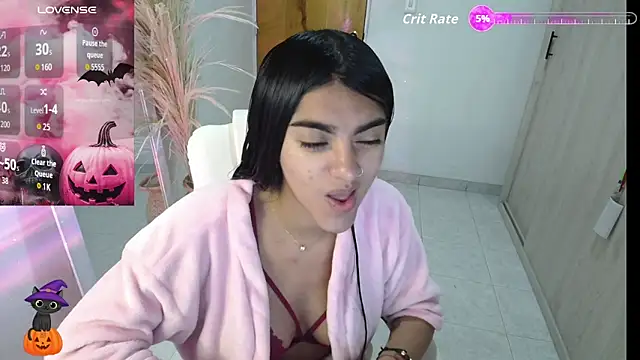 amarasilk  online show from October 18, 2025, 10:27 am