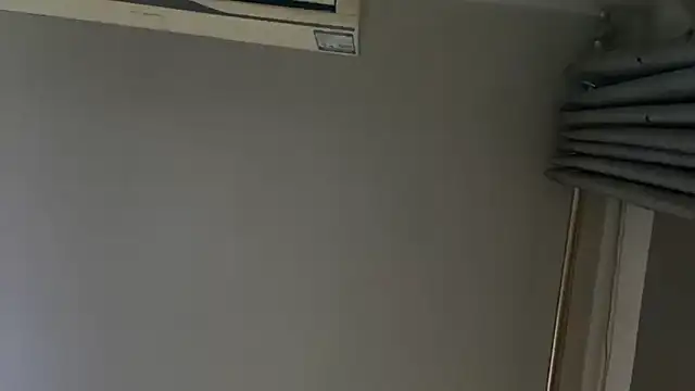 Fengbaby-555 online show from November 24, 2025, 5:45 pm