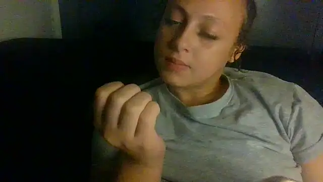 Snapshot of Welsh_Maya19X chatting on October 12, 2025, 5:01 pm Welsh Maya19X online show from October 12, 2025, 5:01 pm