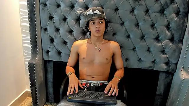 MARSHALL SPENCER online show from October 17, 2025, 4:04 am