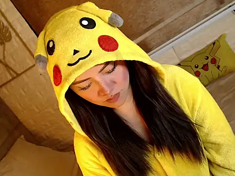 yourdevilsweettsx online show from February 15, 2026, 11:19 am