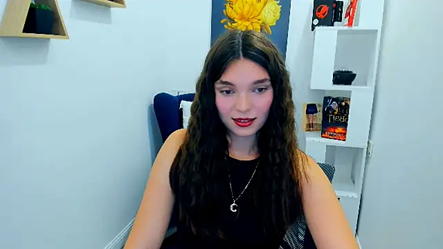 DivineAmour online show from October 9, 2025, 11:41 am