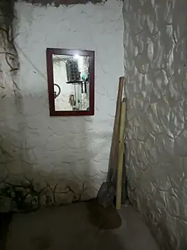 Snapshot of Boy_hot- chatting on February 11, 2026, 5:01 am Boy hot- online show from February 11, 2026, 5:01 am