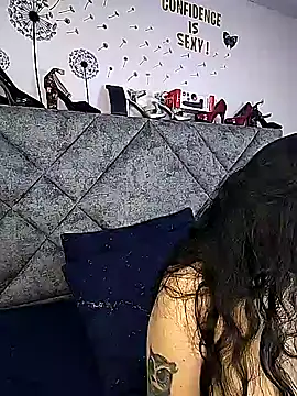 Snapshot of Shantey_Laurent chatting on April 12, 2026, 4:56 pm Shantey Laurent online show from April 12, 2026, 4:56 pm