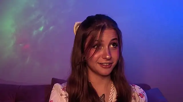 LoveSeekins online show from October 3, 2025, 7:11 pm