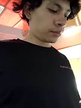 Snapshot of kittymutant99 chatting on February 27, 2026, 7:03 pm kittymutant99 online show from February 27, 2026, 7:03 pm