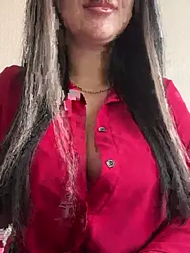 Molly-molly- online show from April 3, 2026, 6:33 am