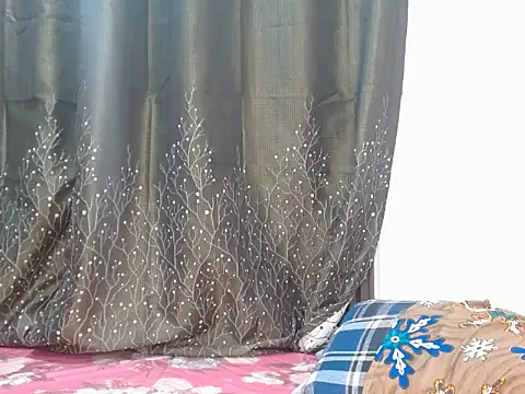 Drive girl online show from November 9, 2025, 7:01 pm