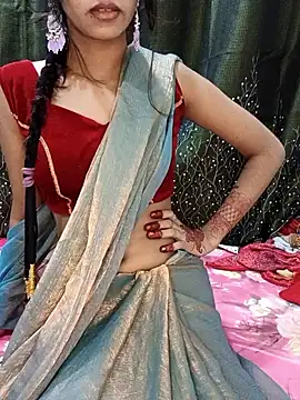 Drive girl online show from November 21, 2025, 7:23 pm