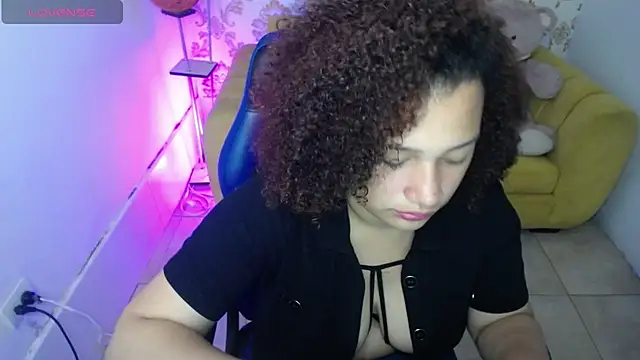 keiry m online show from October 23, 2025, 7:34 pm