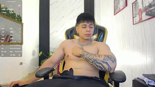 xKevyn online show from December 2, 2025, 12:21 pm