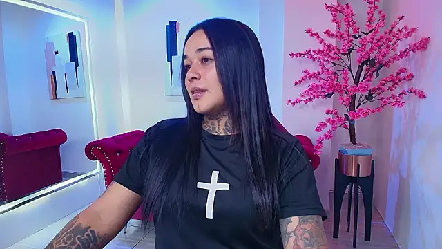 Snapshot of Black_roseee chatting on March 6, 2026, 3:36 am Black roseee online show from March 6, 2026, 3:36 am