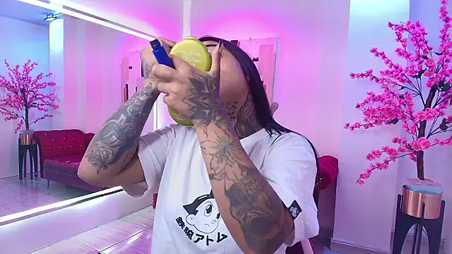 Snapshot of Black_roseee chatting on March 12, 2026, 3:34 am Black roseee online show from March 12, 2026, 3:34 am