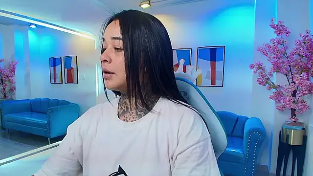 Snapshot of Black_roseee chatting on March 18, 2026, 4:04 am Black roseee online show from March 18, 2026, 4:04 am