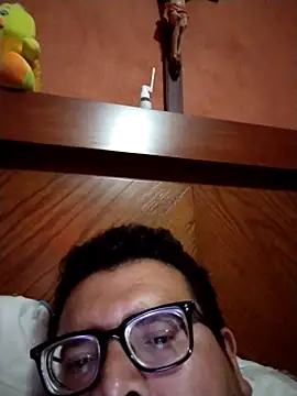 Santiagoqro85 online show from October 13, 2025, 3:06 am