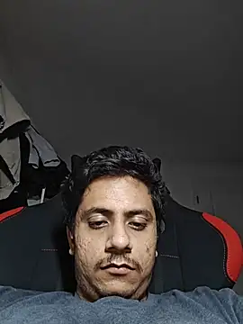 Snapshot of eyepach96 chatting on November 9, 2025, 1:37 am eyepach96 online show from November 9, 2025, 1:37 am