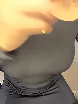 Snapshot of rhizanthella_ chatting on February 24, 2026, 7:34 pm rhizanthella online show from February 24, 2026, 7:34 pm