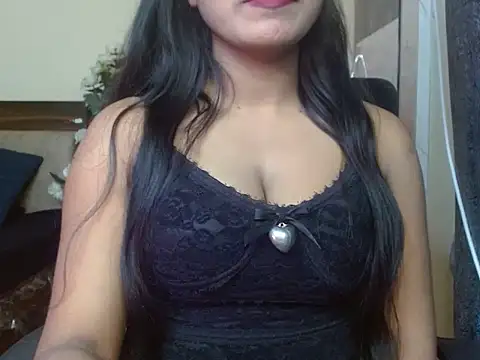 Miss Virgingirl04 online show from January 14, 2026, 5:57 am