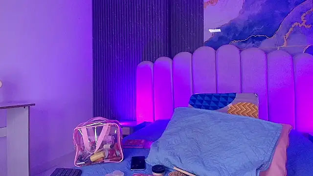 Snapshot of abbyrouss_ chatting on February 5, 2026, 3:11 am abbyrouss online show from February 5, 2026, 3:11 am