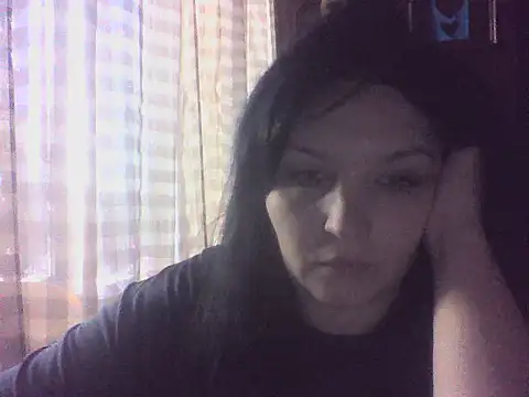 Snapshot of Breezy_88 chatting on October 31, 2025, 9:43 am Breezy 88 online show from October 31, 2025, 9:43 am