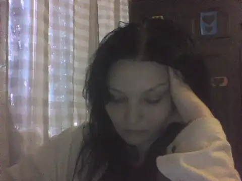 Snapshot of Breezy_88 chatting on November 9, 2025, 11:19 am Breezy 88 online show from November 9, 2025, 11:19 am
