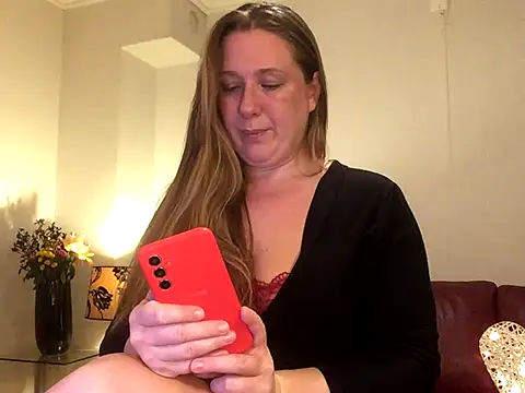 MazySunny online show from November 20, 2025, 9:03 pm