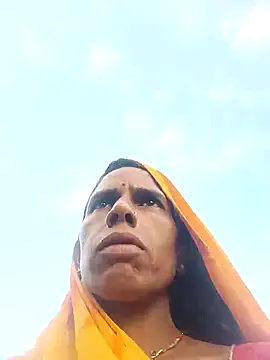 Sm sanjna online show from October 6, 2025, 11:07 am