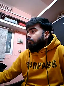 soniriyaa010101 online show from December 21, 2025, 10:44 am