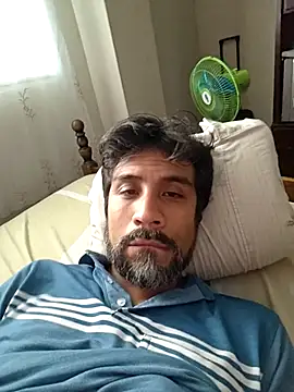 Snapshot of Mac50rus chatting on November 13, 2025, 3:55 pm Mac50rus online show from November 13, 2025, 3:55 pm