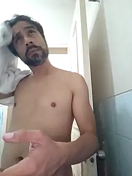 Snapshot of Mac50rus chatting on March 1, 2026, 4:42 pm Mac50rus online show from March 1, 2026, 4:42 pm