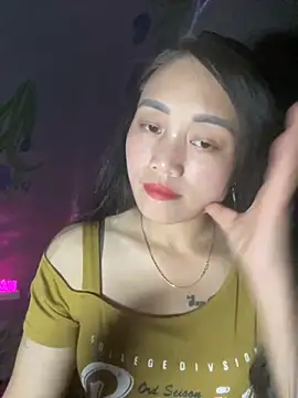 chipp-bong online show from November 7, 2025, 1:00 pm