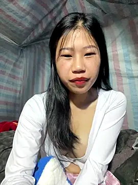 Mollie jane online show from November 10, 2025, 3:49 am