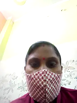 Snapshot of Hotty-arohi chatting on November 8, 2025, 6:24 am Hotty-arohi online show from November 8, 2025, 6:24 am