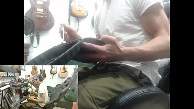 Snapshot of Stringin69 chatting on February 10, 2026, 12:04 am Stringin69 online show from February 10, 2026, 12:04 am