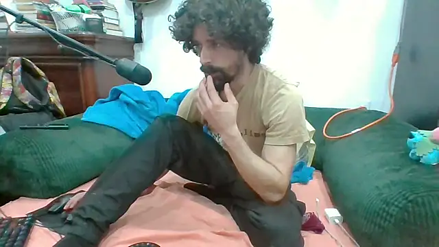 Stringin69 online show from April 2, 2026, 8:23 am