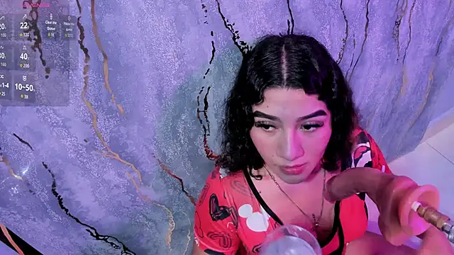 mia cataleiya online show from October 31, 2025, 11:33 am