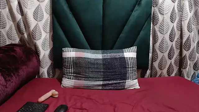 Didienana online show from February 2, 2026, 8:07 pm