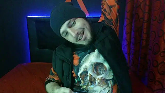 Snapshot of Angels21cm chatting on October 9, 2025, 4:43 am Angels21cm online show from October 9, 2025, 4:43 am